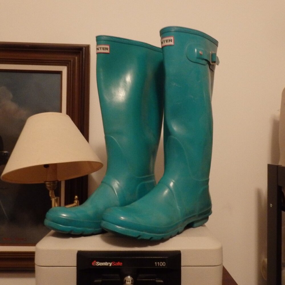 Genuine TALL Green Hunter Rain boots wellies US 10